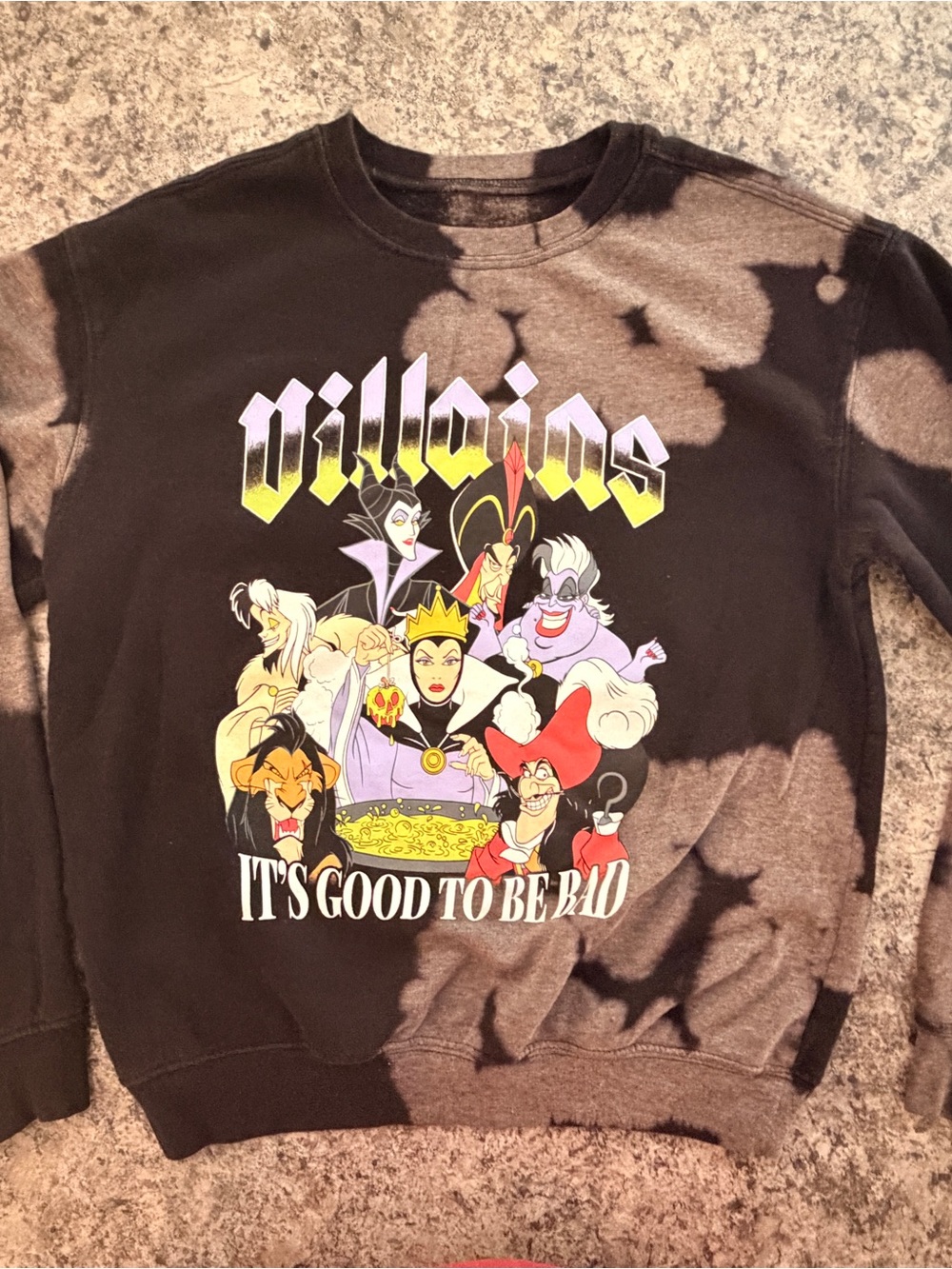 Disney Villains “It’s Good to Be Bad” Graphic Sweatshirt Adult size XS